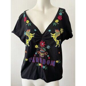 Johnny Was Embroidered Top L Floral Lions Freedom Boho Art to Wear Indie Black